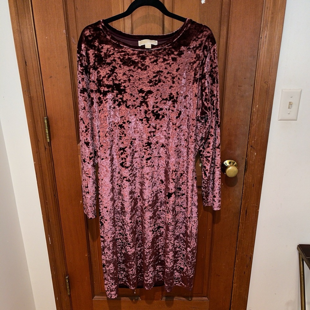 Micheal kors burgundy velour mid length dress 2x